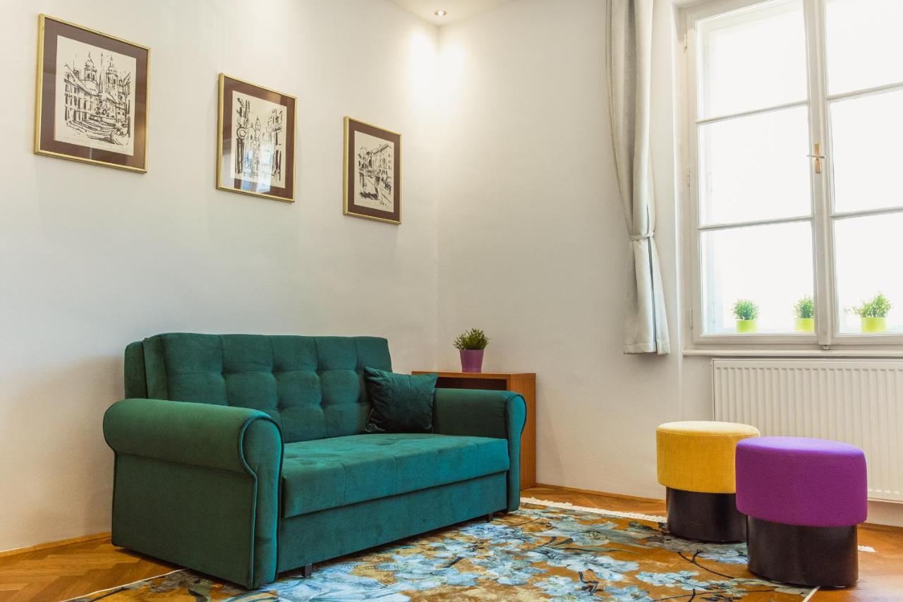 Top Location City Centre Condo In Historic Building With Free Garage Parking Lublana Zewnętrze zdjęcie